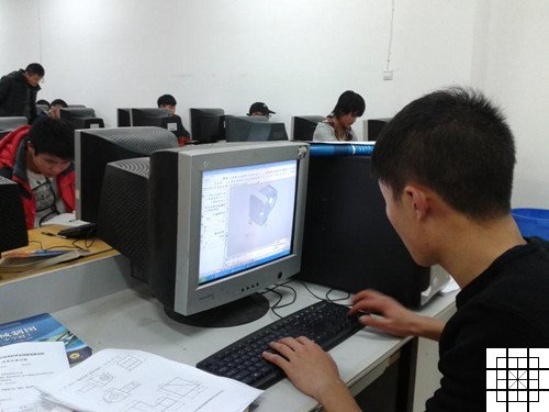 湘潭市工贸中专加工系举办CAD竞赛